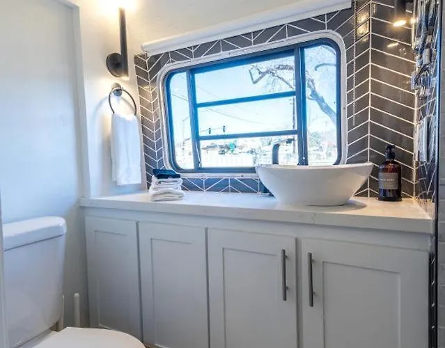 Renovated Airstream Near Whiskey Row In Downtown Prescott, Arizona Holiday home Prescott